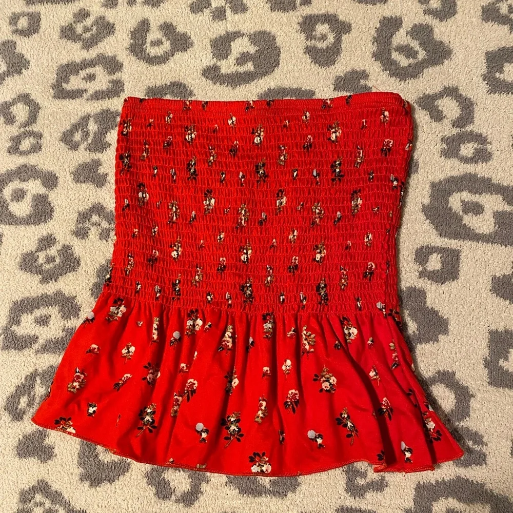 Strapless Top - Picture 1 of 1